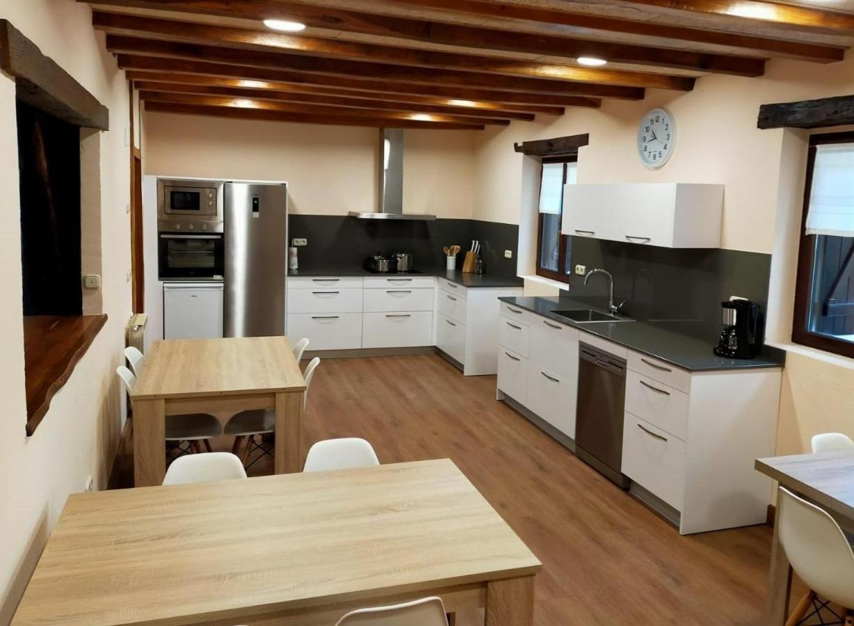 Villa Saskarate Asteasu Esterno foto